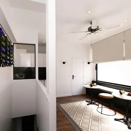 Proche Des Celebres Puces De 4p Appartement