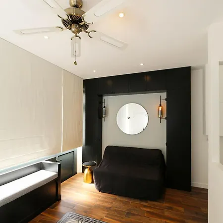 Proche Des Celebres Puces De 4p - Flat-guest Apartment *